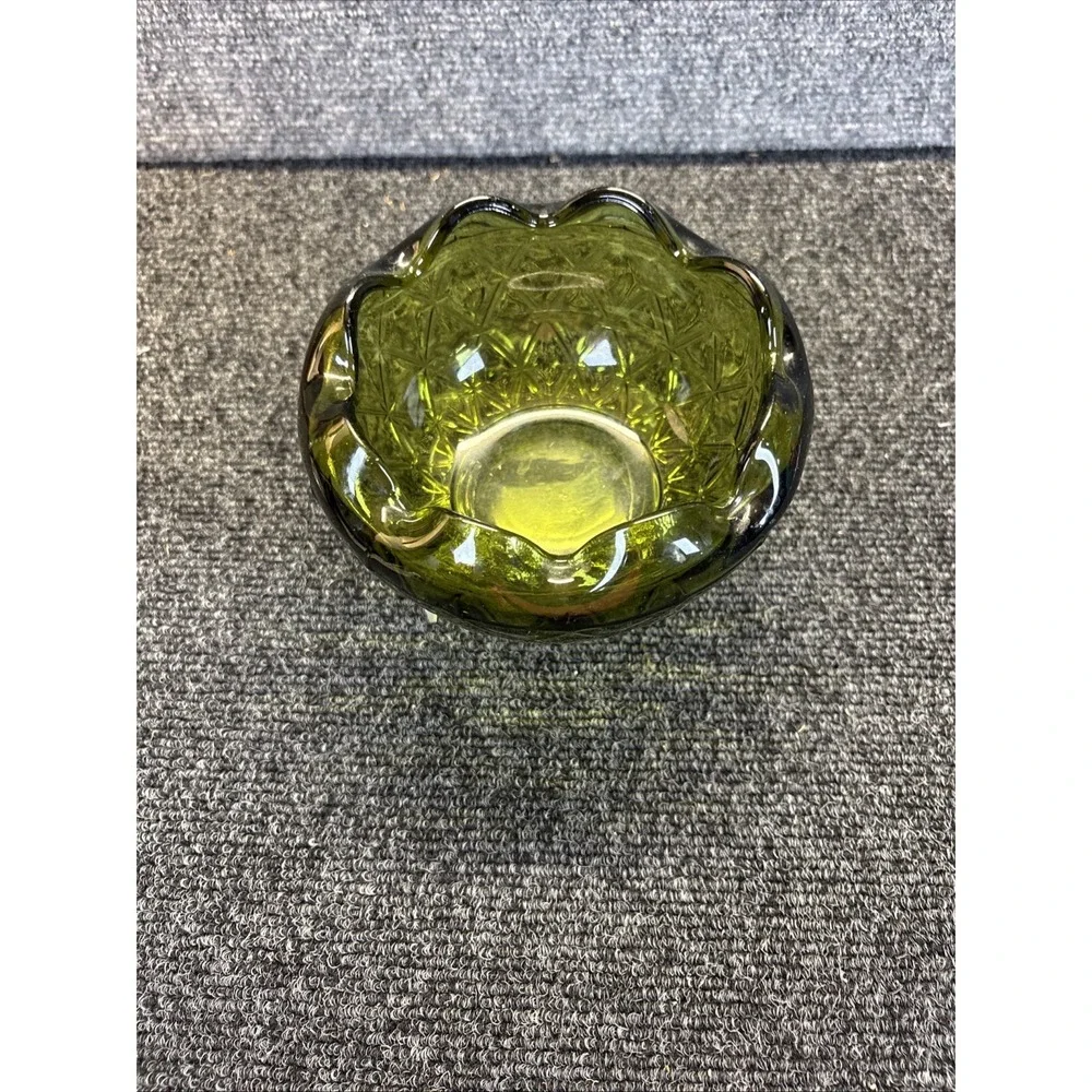 Vtg~Indiana Glass~Avocado Green~Quilted/Diamond/Ruffle Candy/Trinket Dish‎
